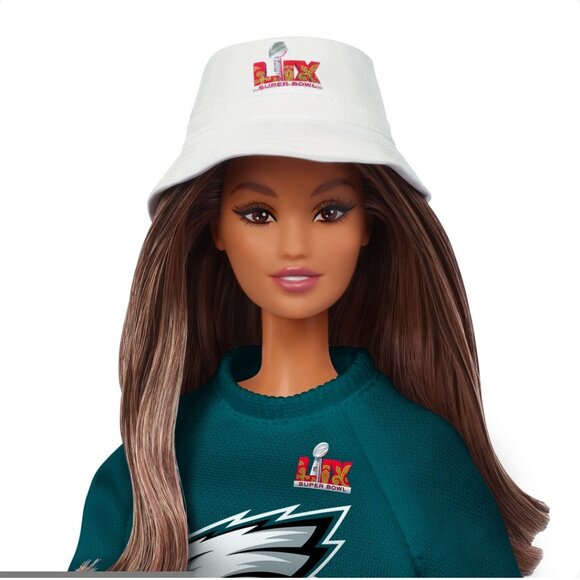 Barbie Signature Super Bowl LIX Philadelphia Eagles Doll Teen Skipper Sculpt NIB - Picture 12 of 16